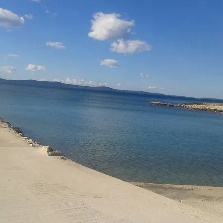 Duda Apartman *